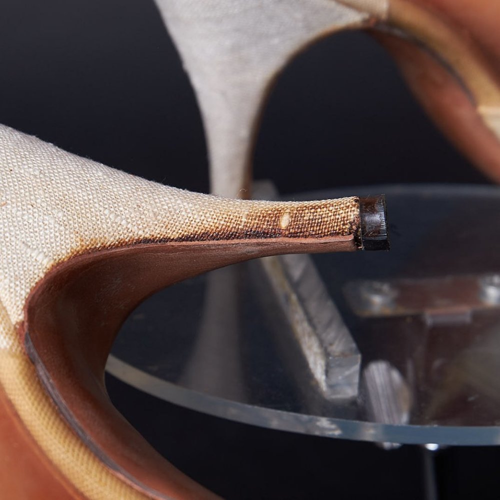 1950s Linen Embroidered Slingback Heels